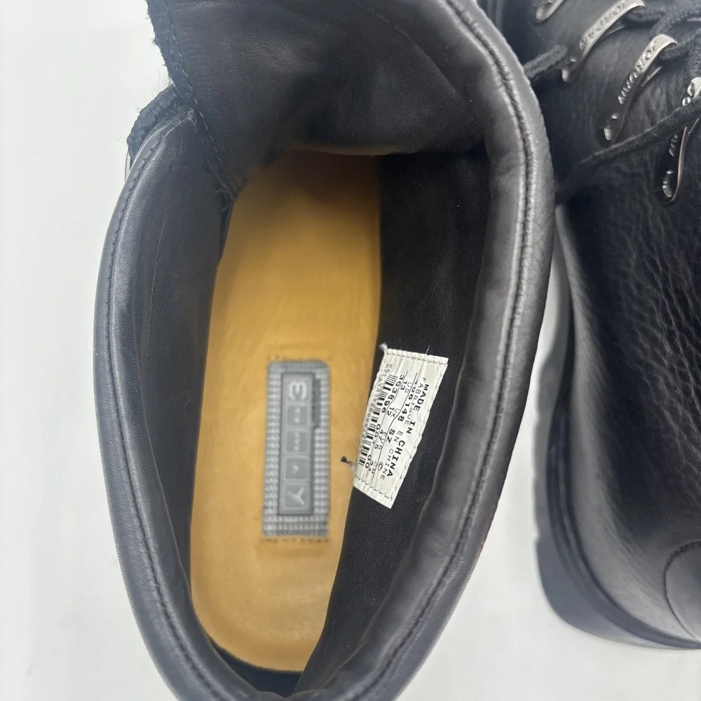 Nike product pair